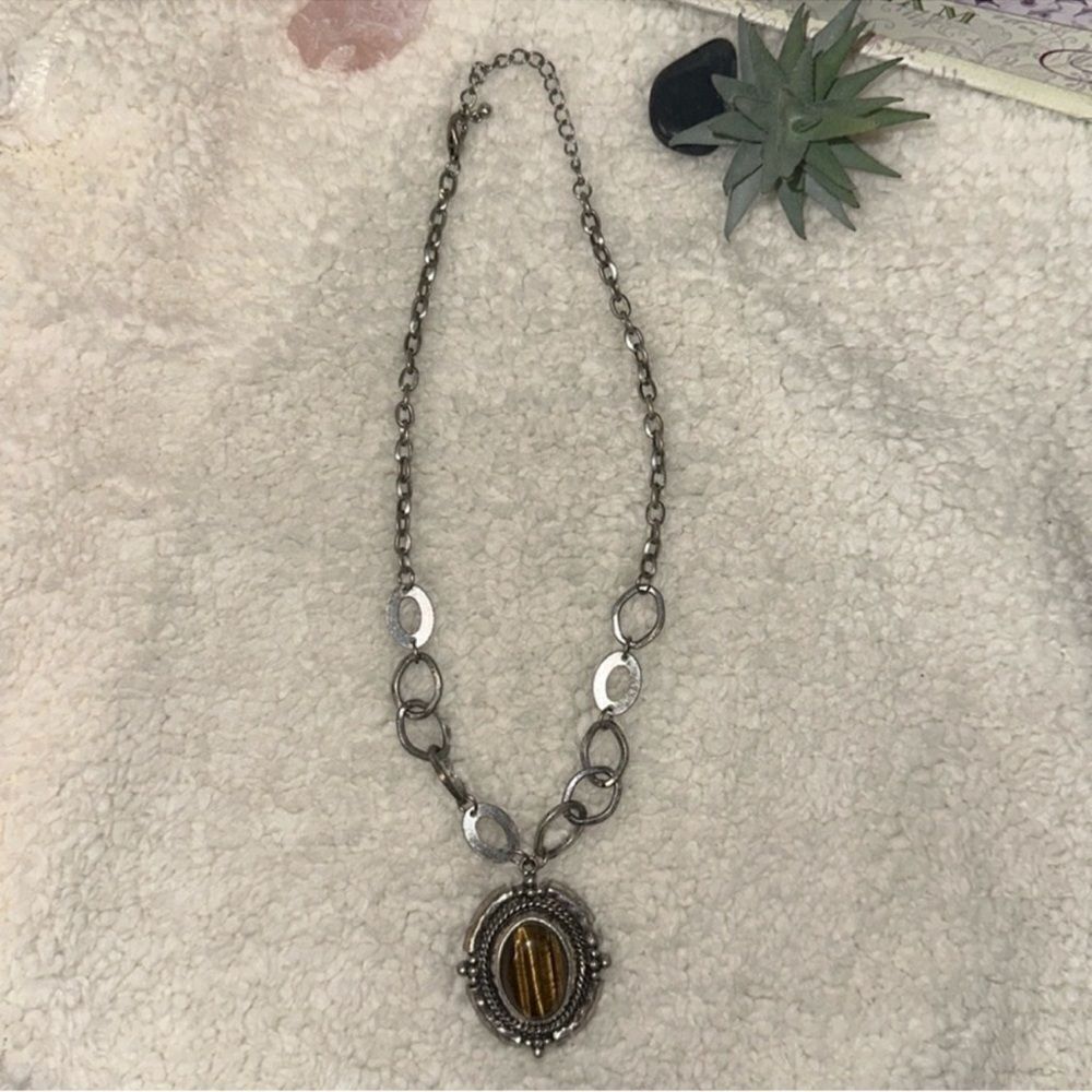 Vintage Chocolate Caramel Tone Oval Stone Silver Tone Pendant & Loops Necklace